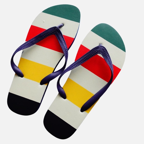 Hudson Bay Flip Flops Men's Stripes Size 9 Mesh Carry Bag Limited Edition NWT - Picture 5 of 9